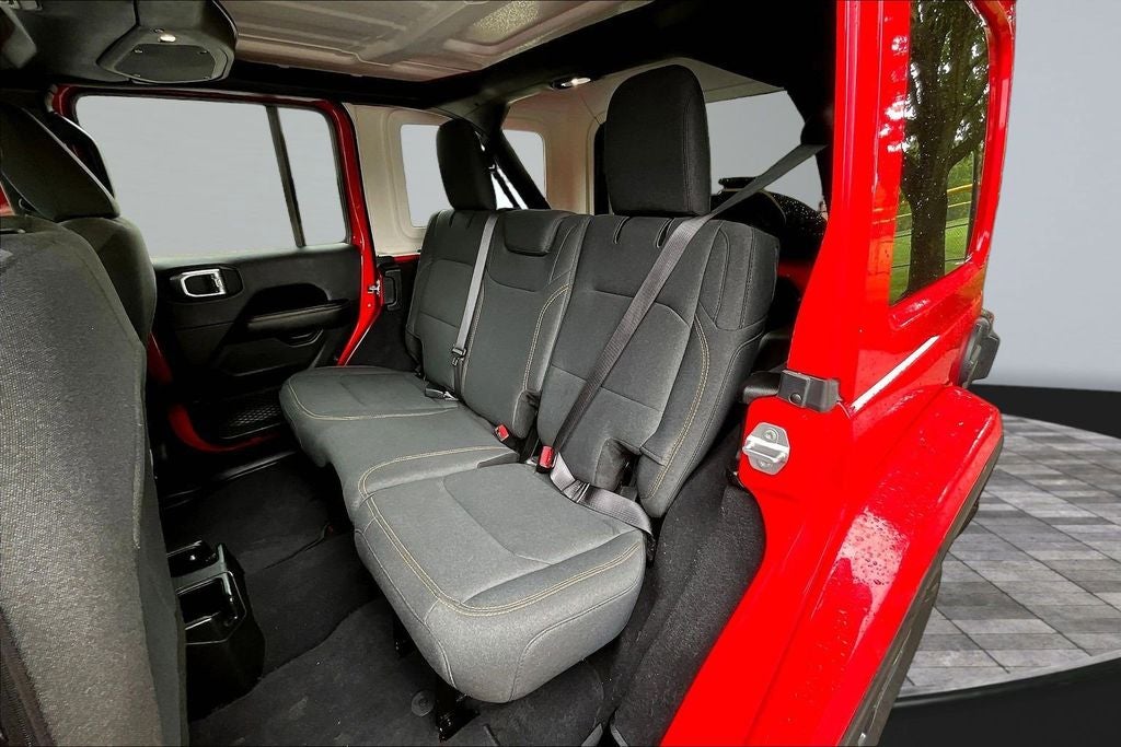 2025 Jeep Wrangler Sahara