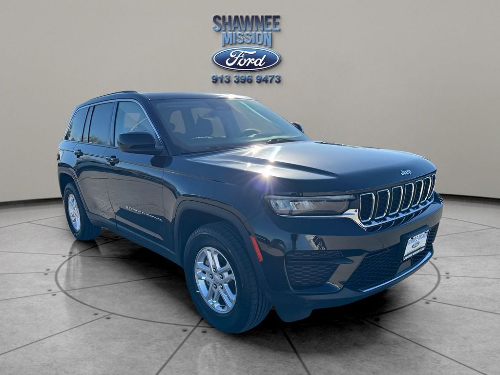 2023 Jeep Grand Cherokee Laredo