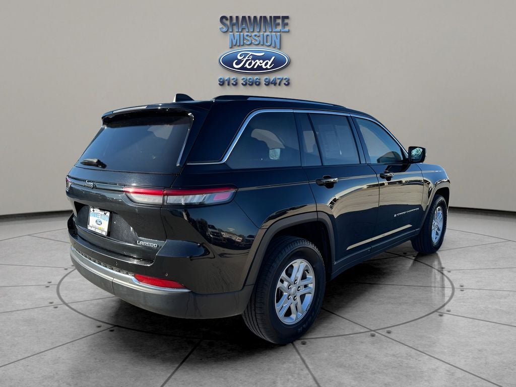 2023 Jeep Grand Cherokee Laredo