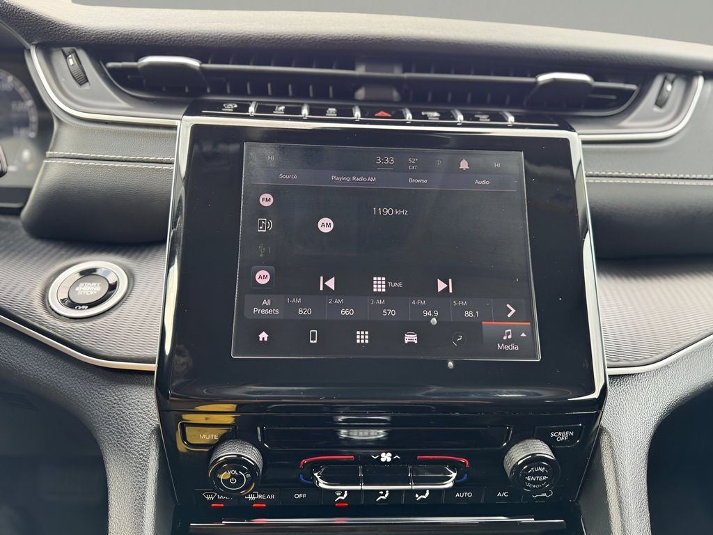 2023 Jeep Grand Cherokee Laredo