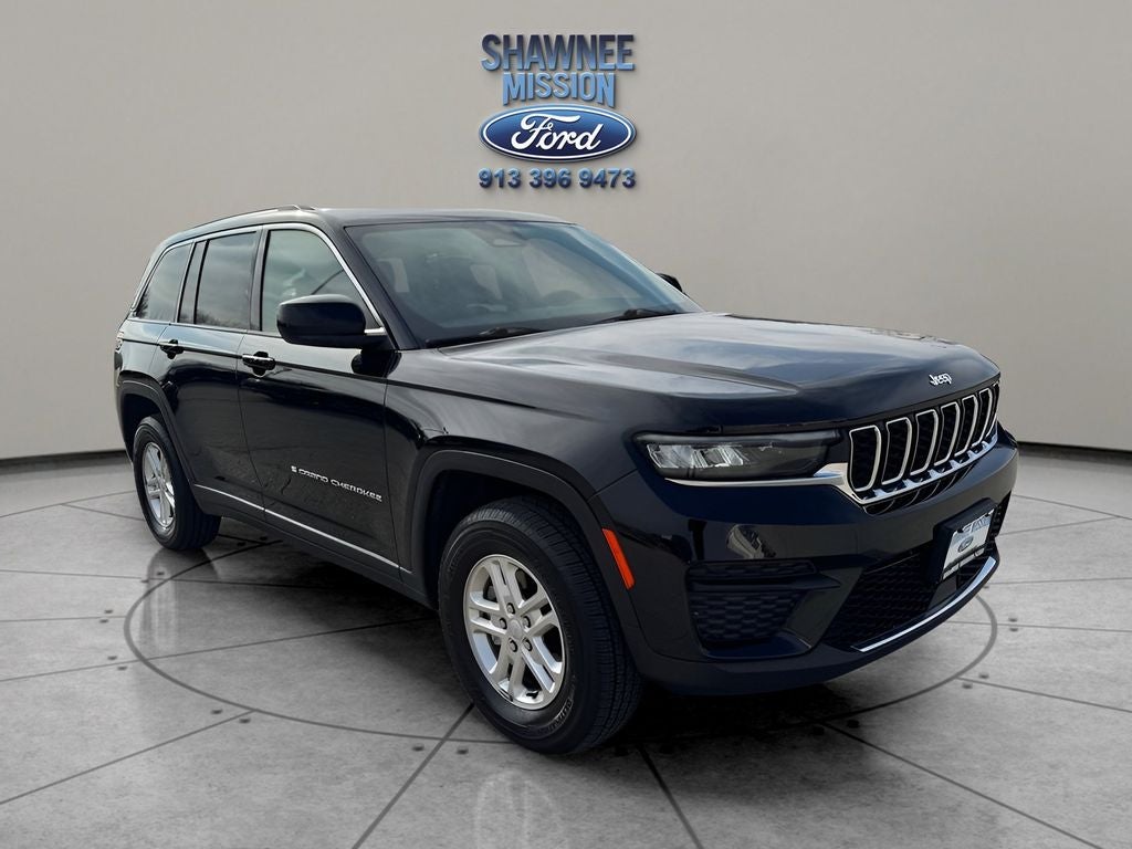 2023 Jeep Grand Cherokee Laredo