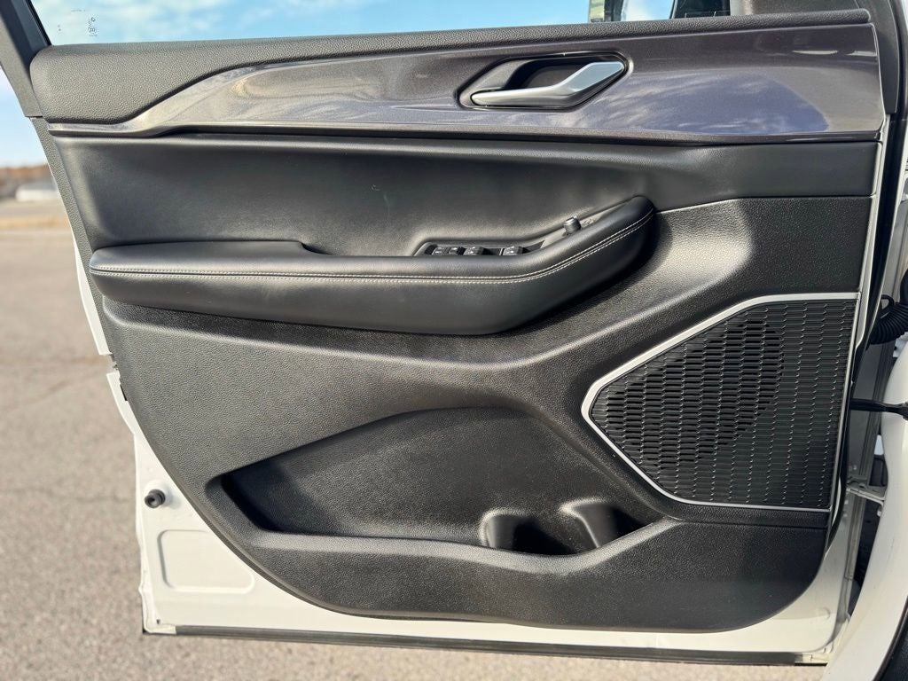 2021 Jeep Grand Cherokee L Altitude