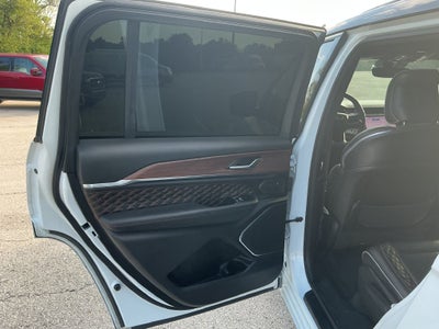 2023 Jeep Grand Cherokee L Summit