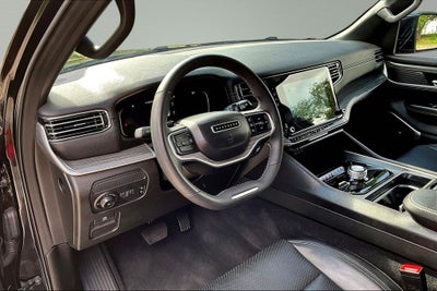 2024 Jeep Wagoneer Series II