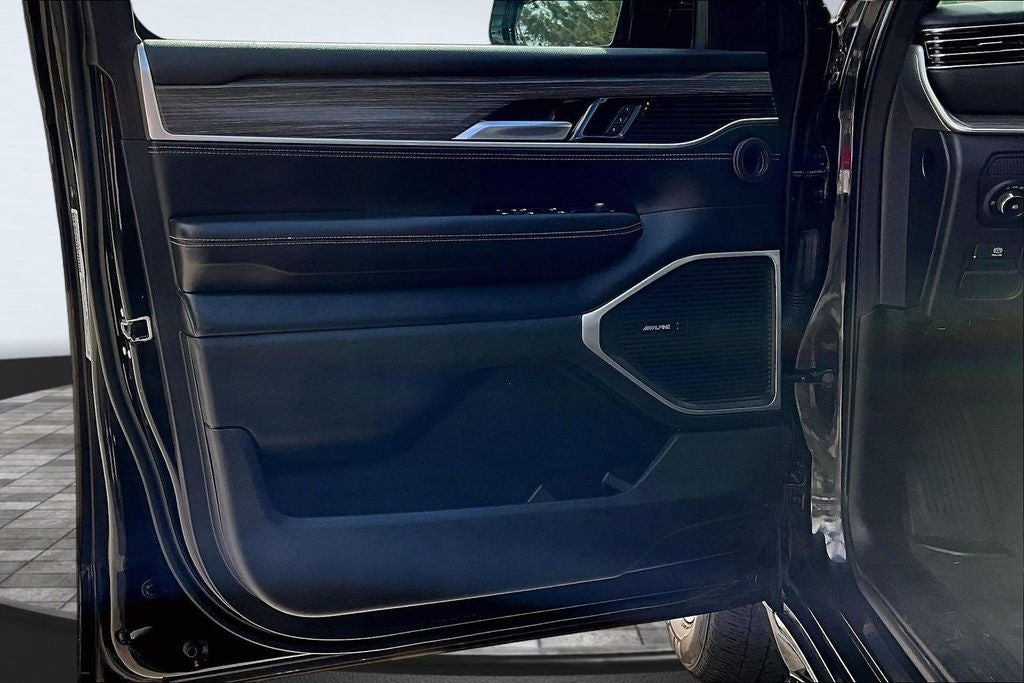 2024 Jeep Wagoneer Series II