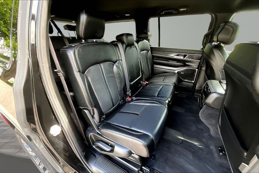 2024 Jeep Wagoneer Series II