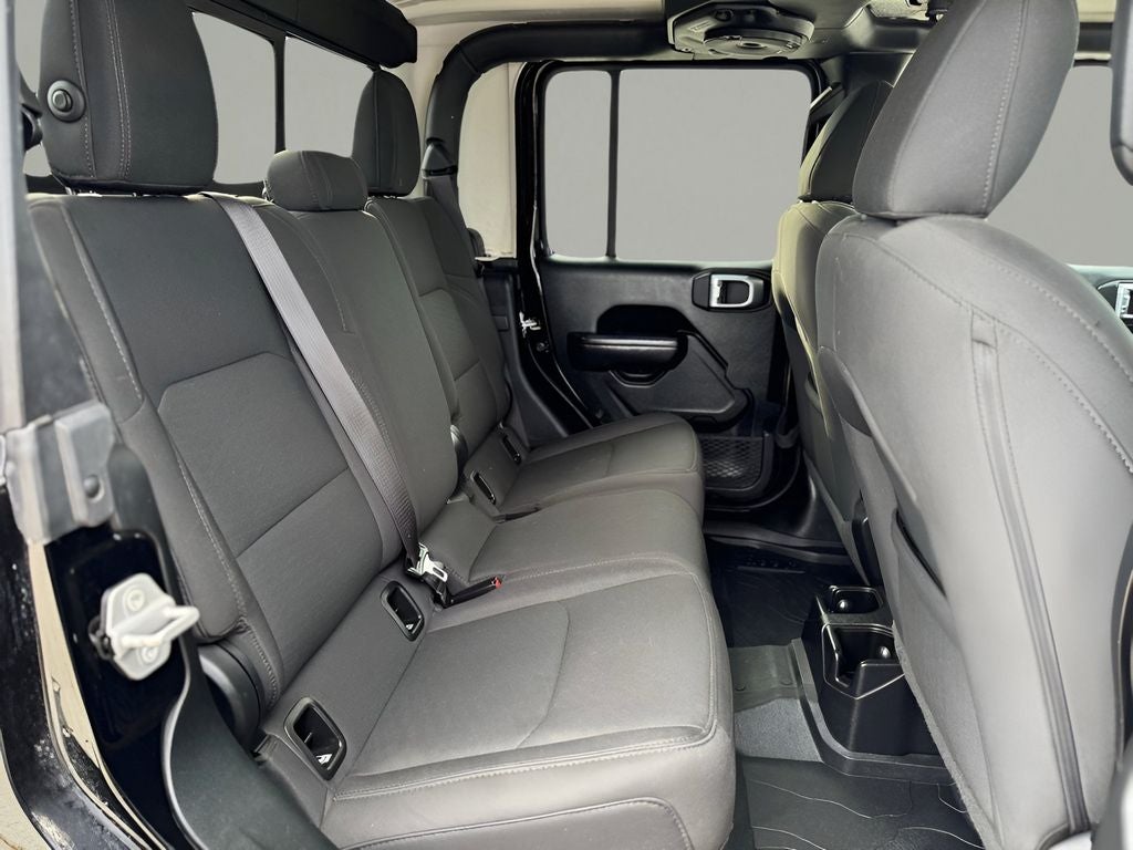 2021 Jeep Gladiator Willys