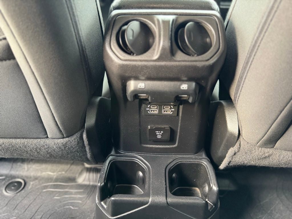 2021 Jeep Gladiator Willys