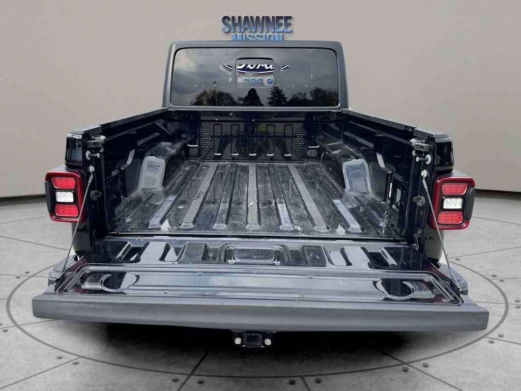 2021 Jeep Gladiator Willys