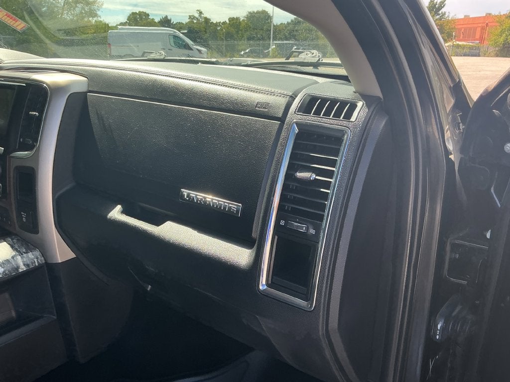 2016 RAM 1500 Laramie