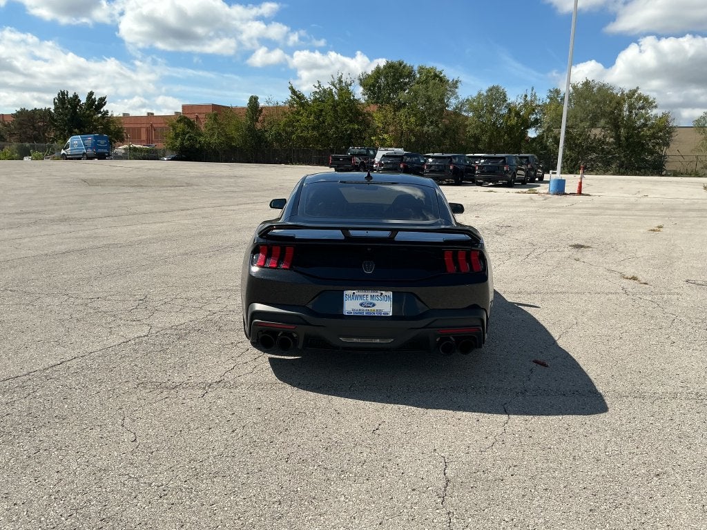 2024 Ford Mustang Dark Horse
