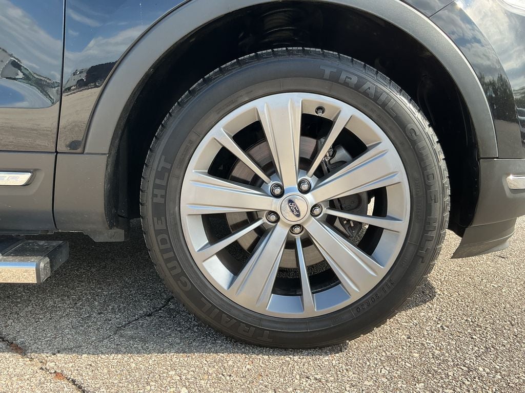 2019 Ford Explorer Limited