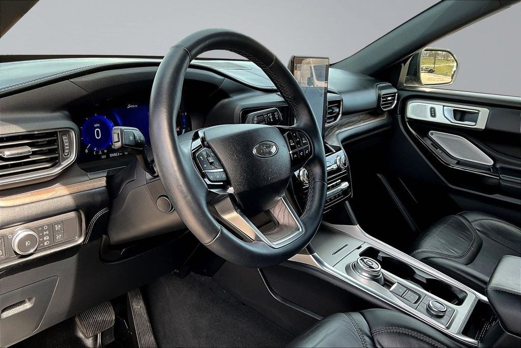 2022 Ford Explorer Platinum