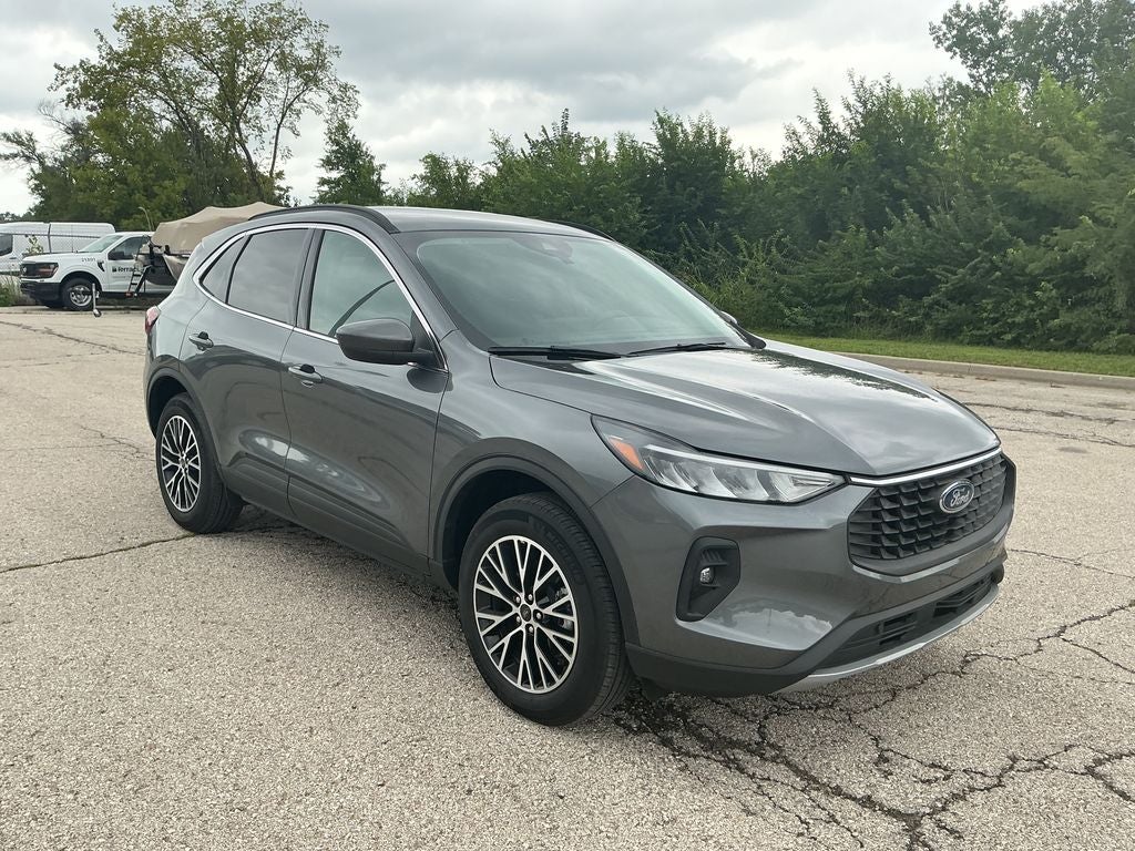 2026 Ford Escape Plug-In Hybrid Base