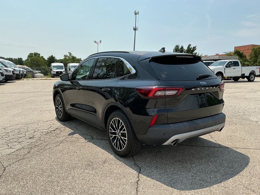 2023 Ford Escape Plug-In Hybrid Base