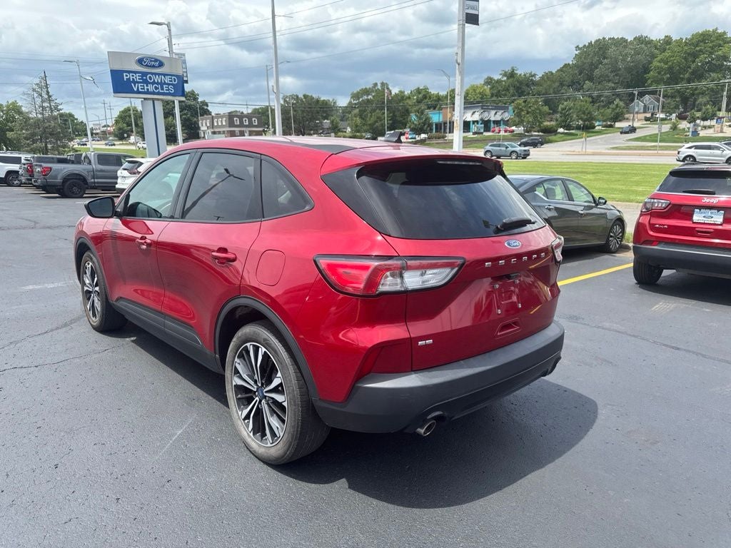 2022 Ford Escape SE