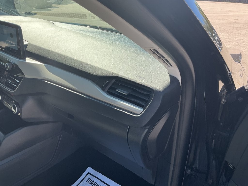 2022 Ford Escape Hybrid SE