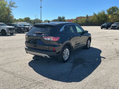 2022 Ford Escape Hybrid SE