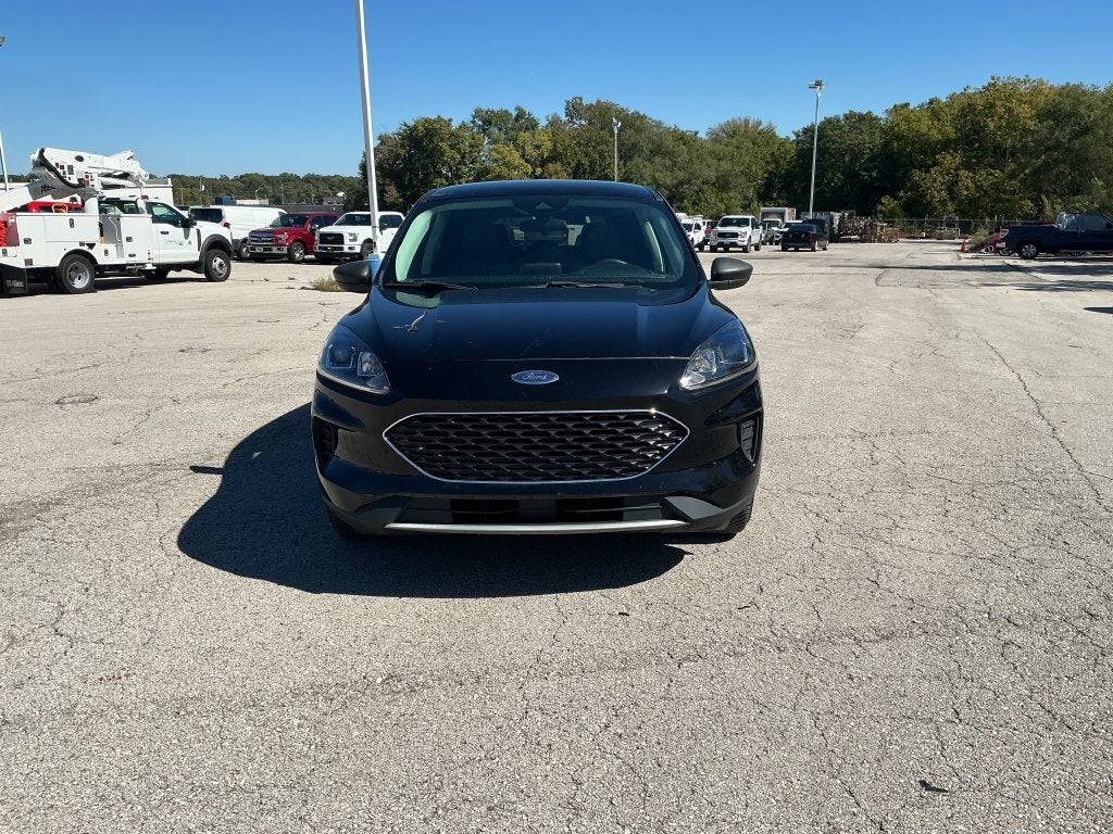 2022 Ford Escape Hybrid SE