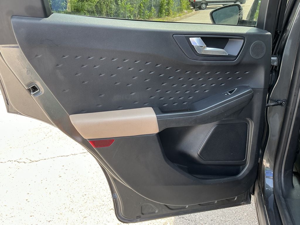 2020 Ford Escape Hybrid Titanium