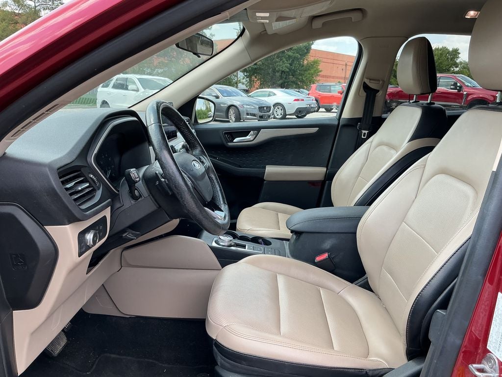 2020 Ford Escape SEL