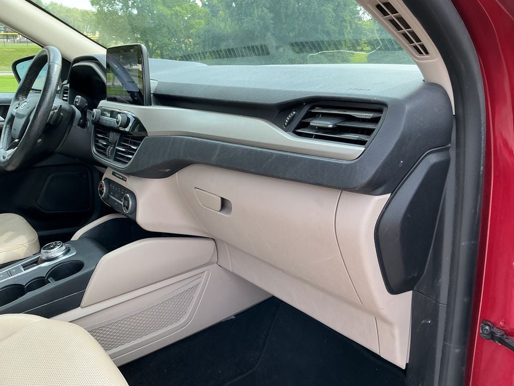 2020 Ford Escape SEL