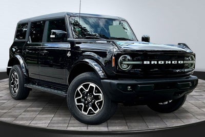 2022 Ford Bronco Outer Banks