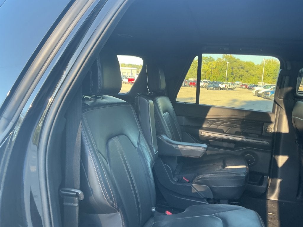 2023 Ford Expedition Max Platinum