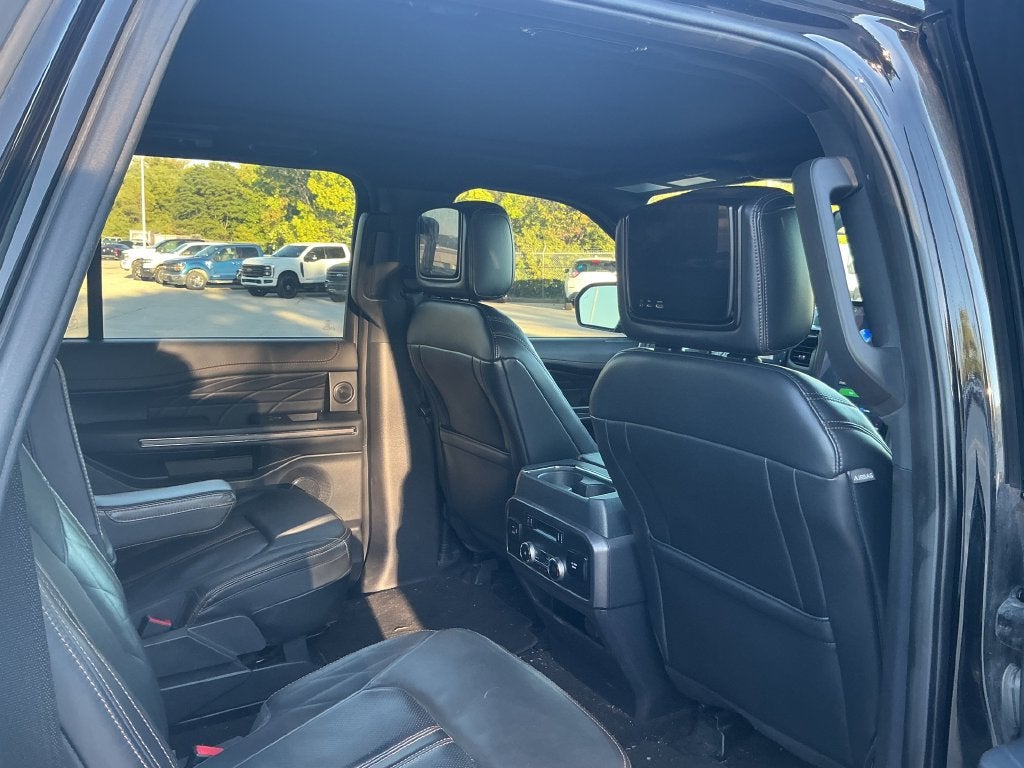 2023 Ford Expedition Max Platinum