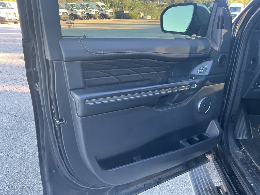 2023 Ford Expedition Max Platinum