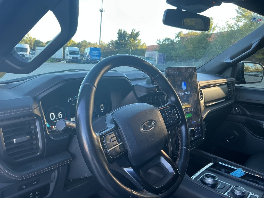 2023 Ford Expedition Max Platinum
