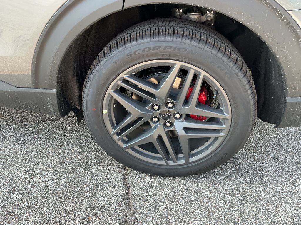 2027 Ford Explorer ST