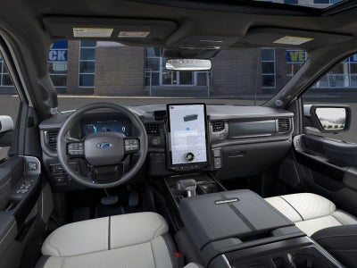 2025 Ford F-150 Lightning Platinum