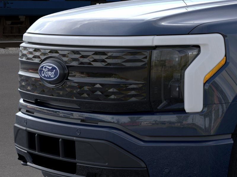 2025 Ford F-150 Lightning Platinum