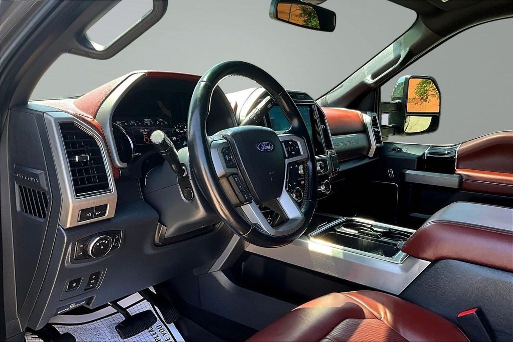 2022 Ford F-250SD Platinum