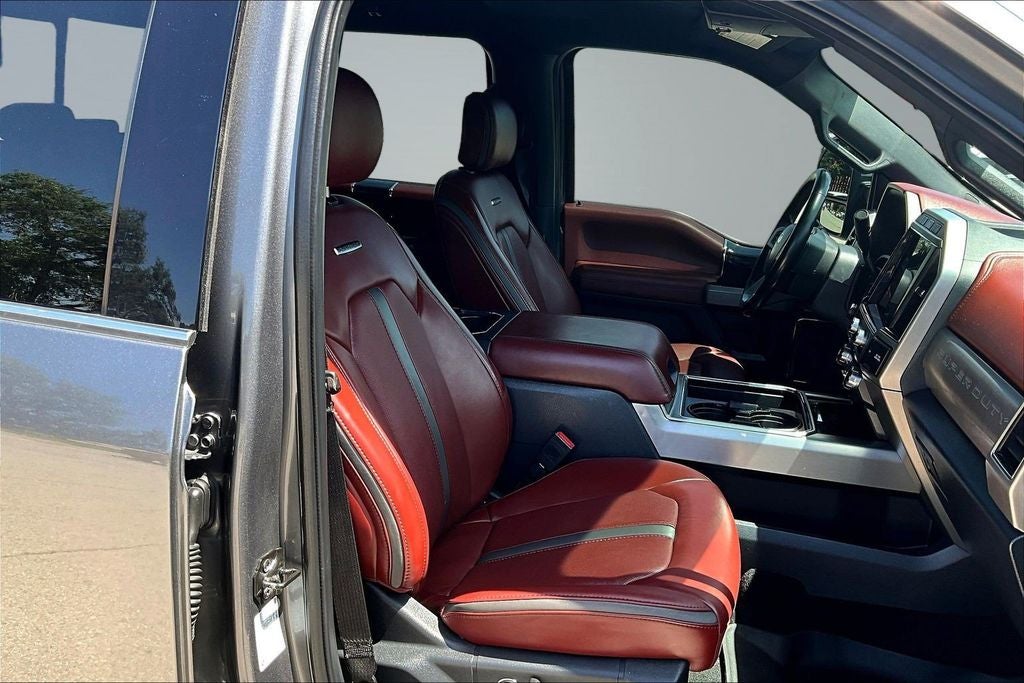 2022 Ford F-250SD Platinum