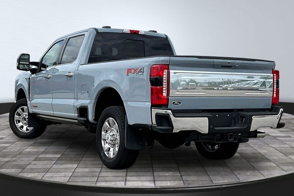 2025 Ford F-350SD King Ranch