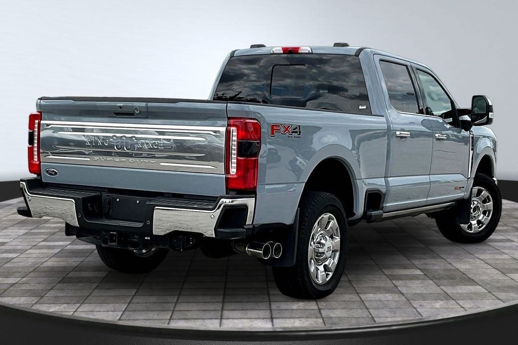 2025 Ford F-350SD King Ranch