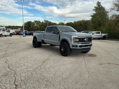 2025 Ford F-450SD Platinum DRW