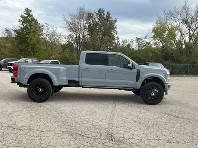 2025 Ford F-450SD Platinum DRW