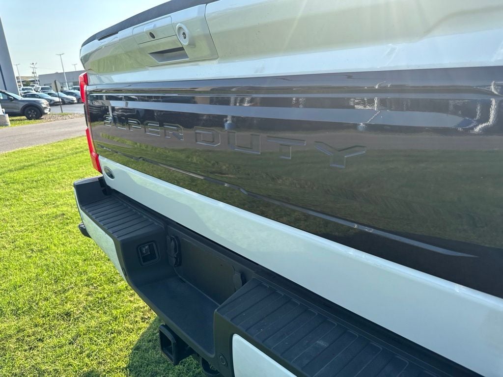 2026 Ford F-450SD Platinum DRW