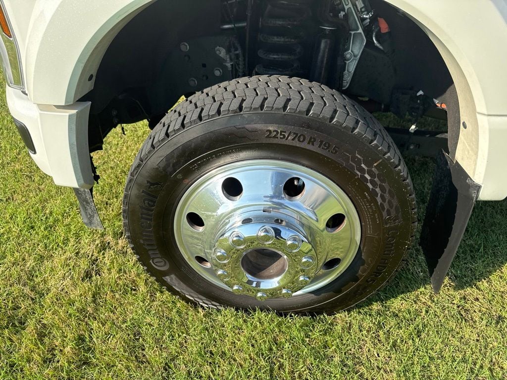 2026 Ford F-450SD Platinum DRW