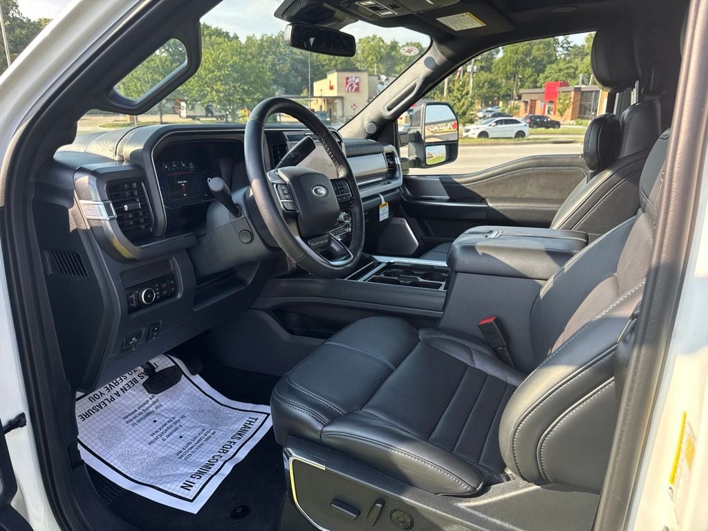 2026 Ford F-450SD Platinum DRW