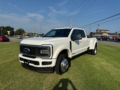 2026 Ford F-450SD Platinum DRW