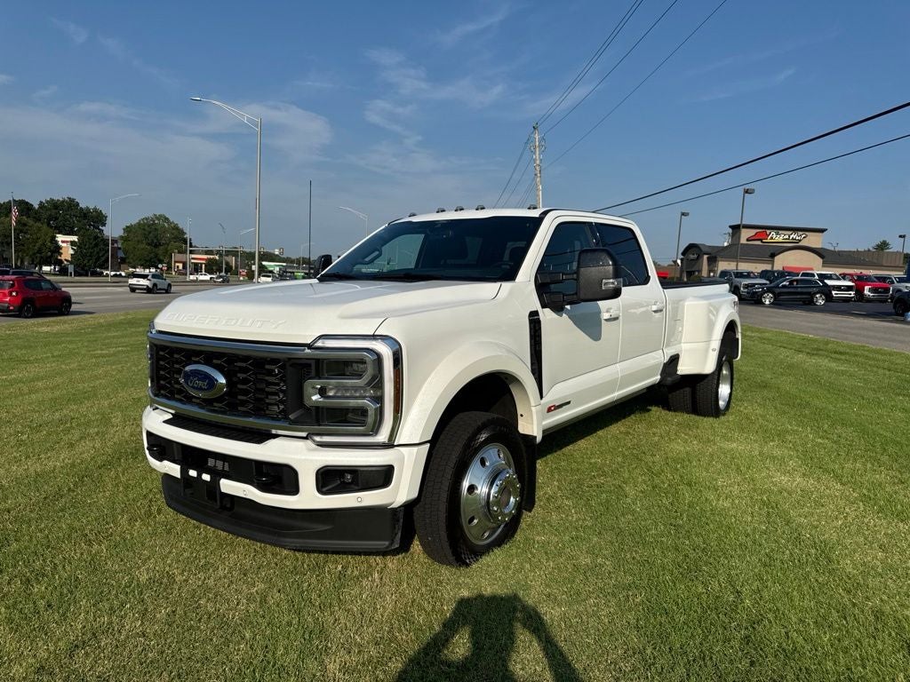2026 Ford F-450SD Platinum DRW