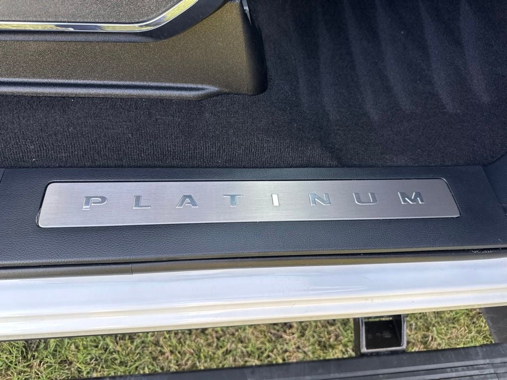 2026 Ford F-450SD Platinum DRW