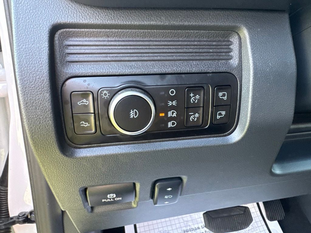2026 Ford F-450SD Platinum DRW