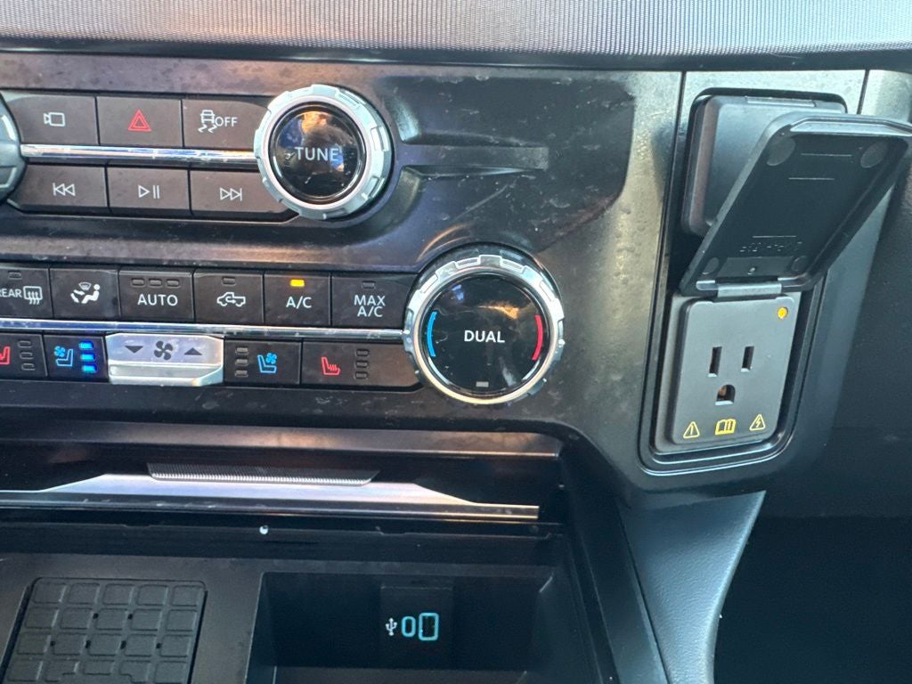 2026 Ford F-450SD Platinum DRW