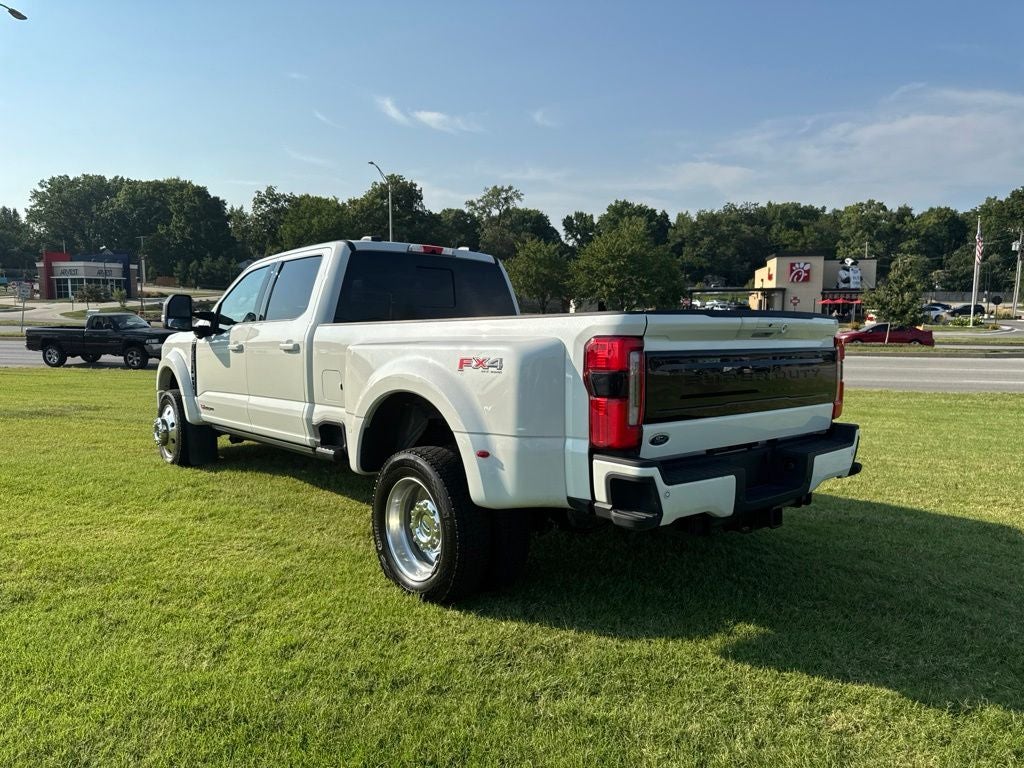2026 Ford F-450SD Platinum DRW