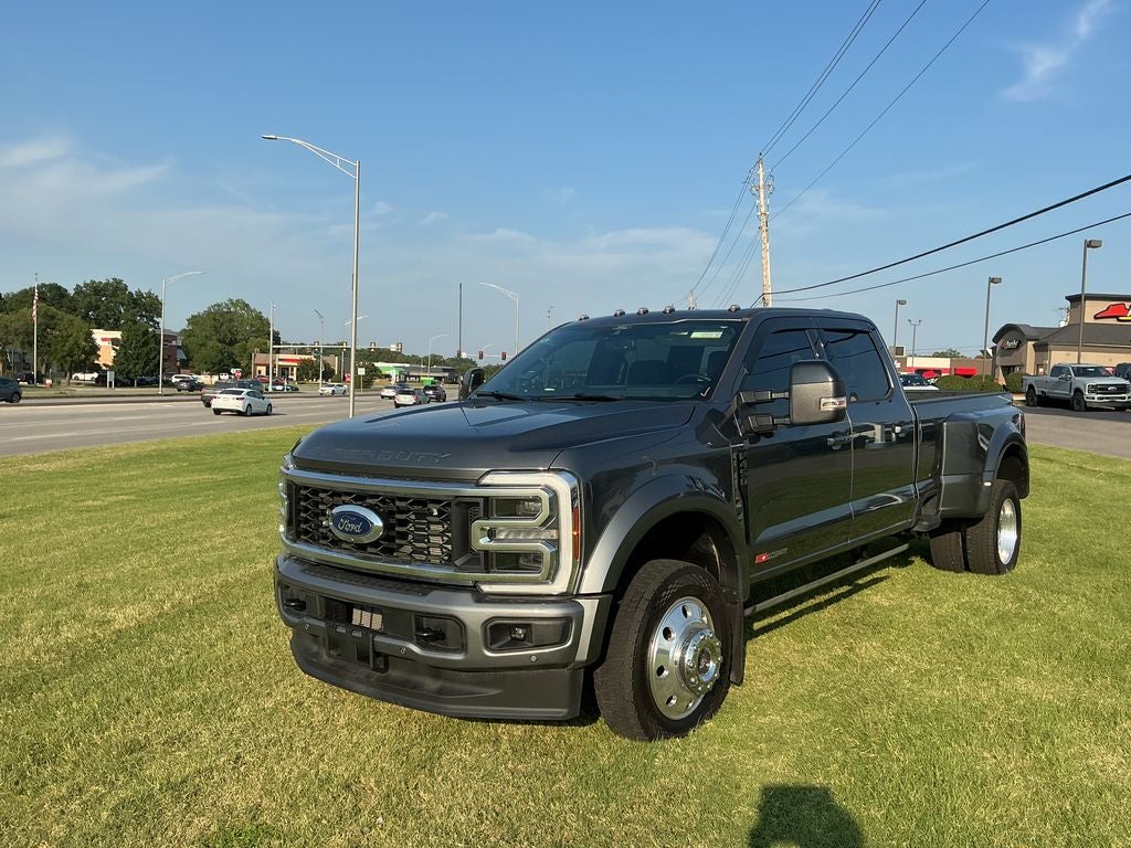 2026 Ford F-450SD Platinum DRW